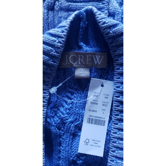 42. J.Crew Cable-knit V-neck cardigan sweater - Picture 9 of 10